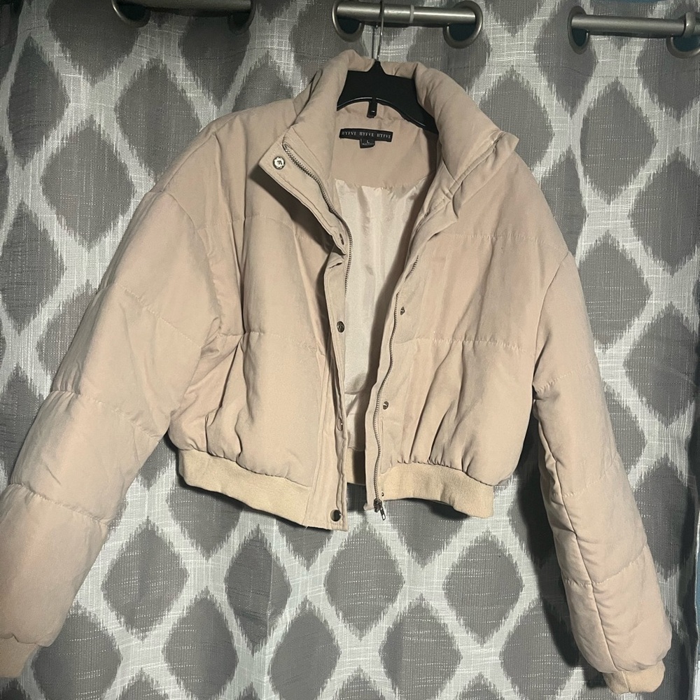 HYFVE Cream Cropped Puffer Jacket